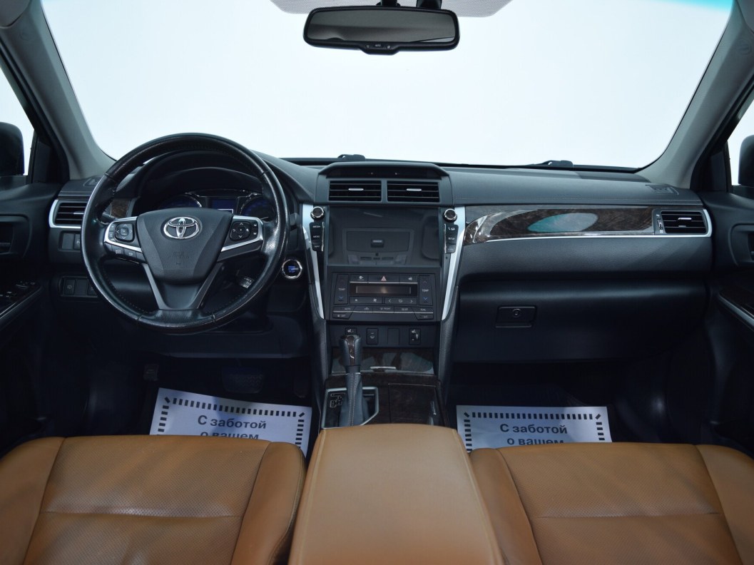 Toyota Camry 2.5 АКПП фото 10