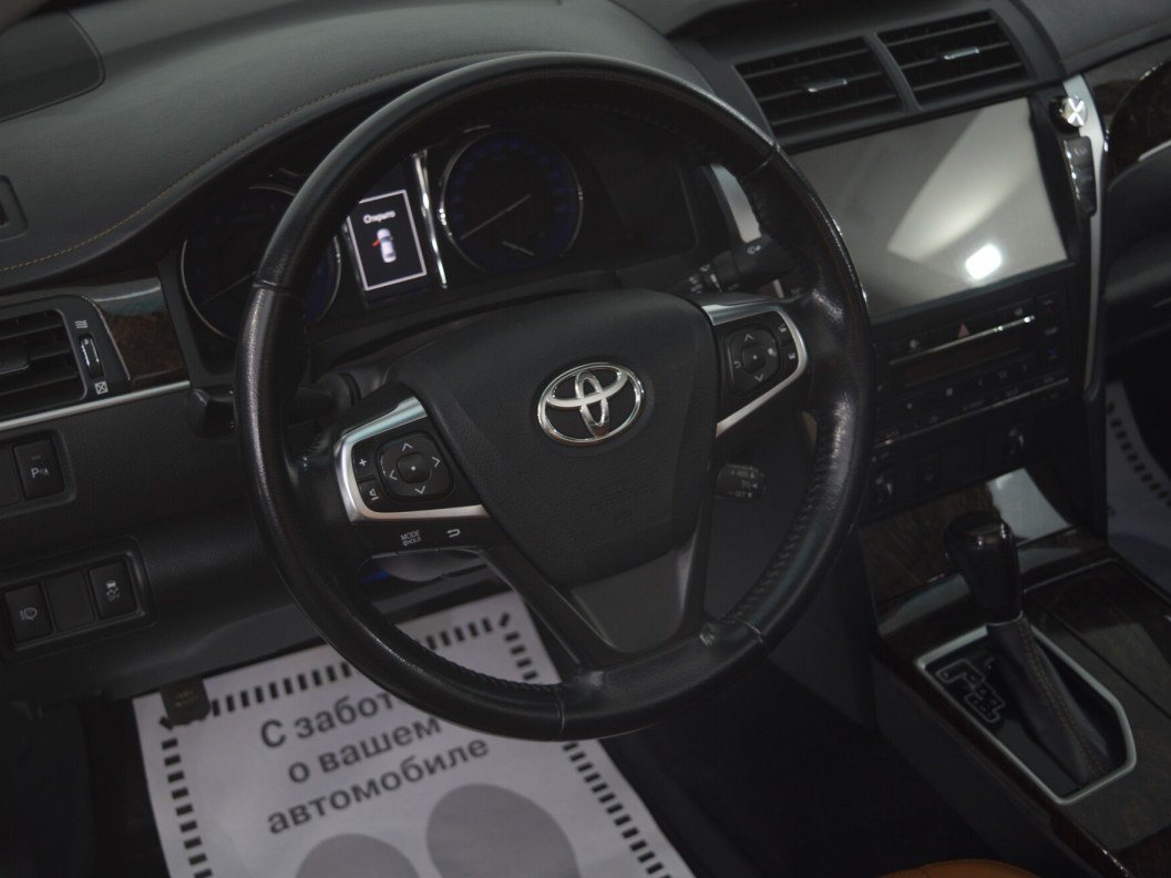 Toyota Camry 2.5 АКПП фото 17