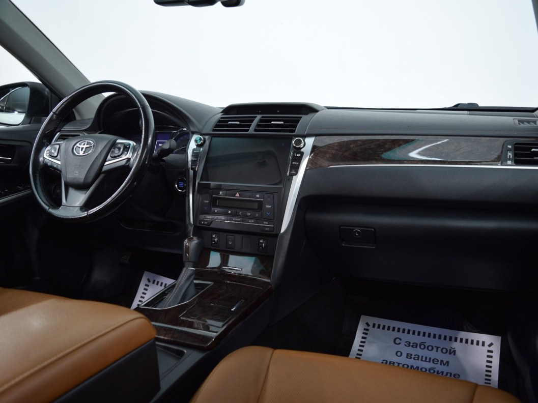 Toyota Camry 2.5 АКПП фото 23