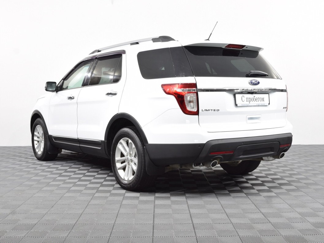 Ford Explorer 3.5  фото 8