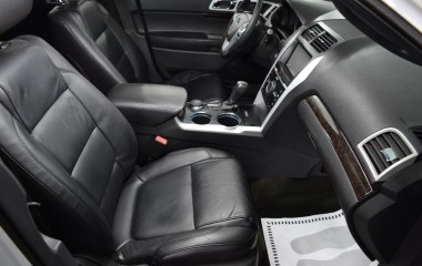 Ford Explorer 3.5  превью 11