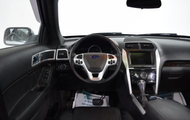 Ford Explorer 3.5  превью 17