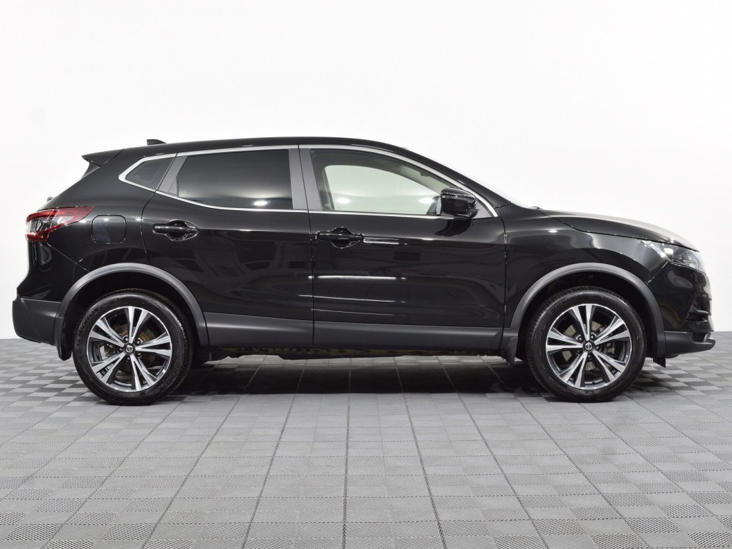 Nissan Qashqai SE 2.0  фото 4
