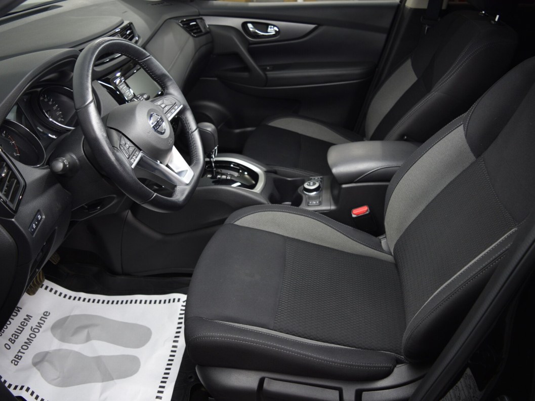 Nissan Qashqai SE 2.0  фото 9