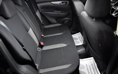 Nissan Qashqai SE 2.0  превью 12