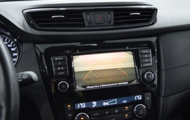 Nissan Qashqai SE 2.0  превью 18