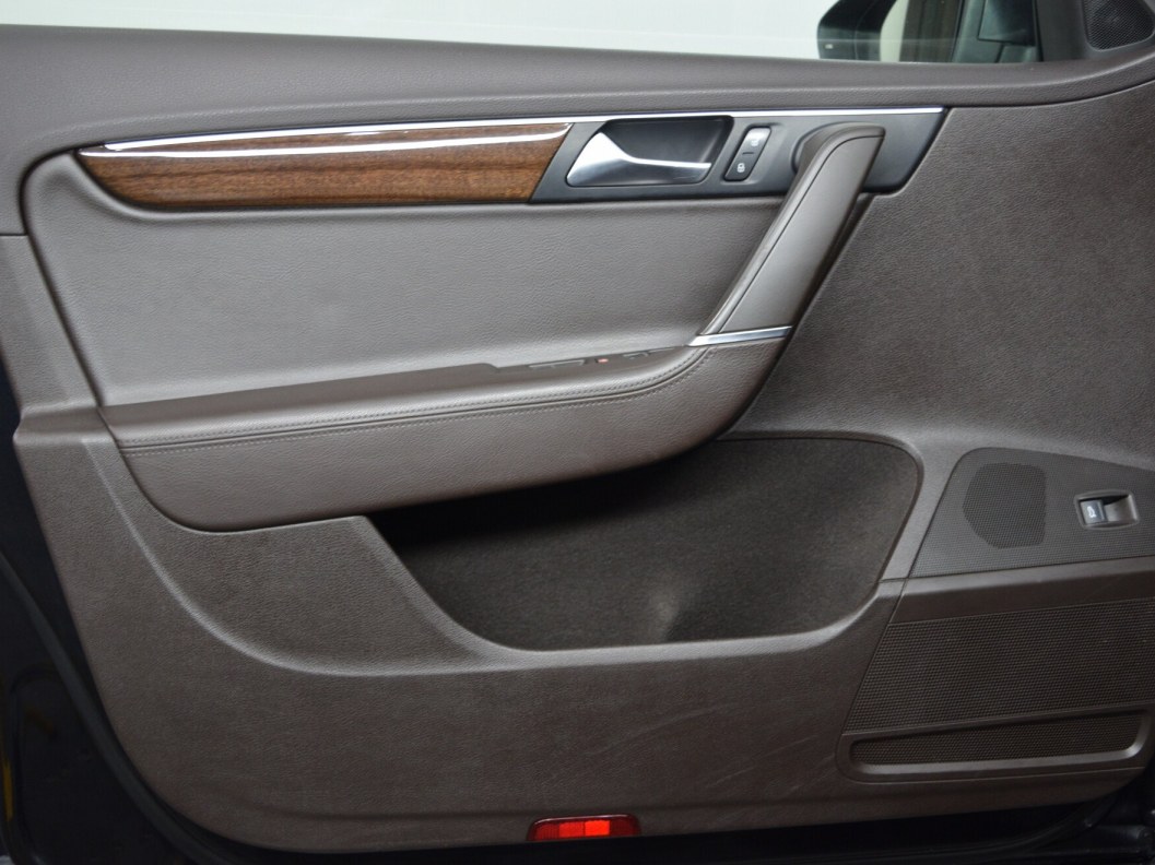 Volkswagen Passat Style 1.8 DSG фото 14