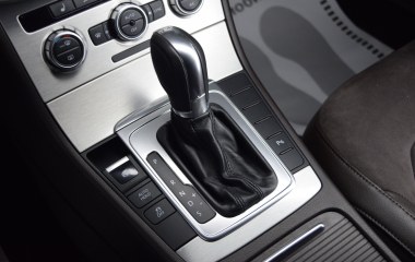 Volkswagen Passat Style 1.8 DSG превью 22