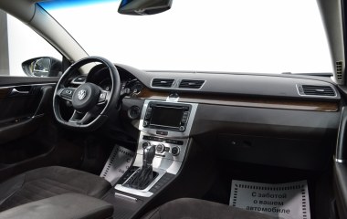 Volkswagen Passat Style 1.8 DSG превью 25