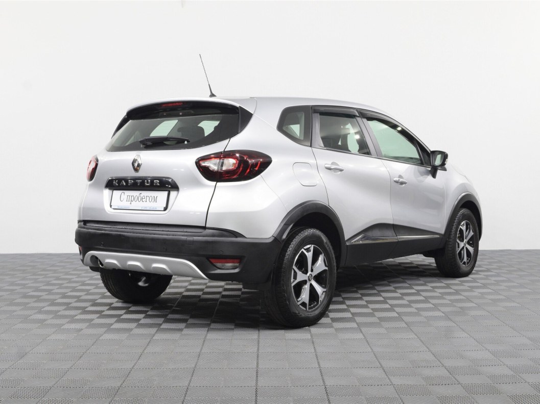 Renault Kaptur Drive 1.6 МКПП фото 6