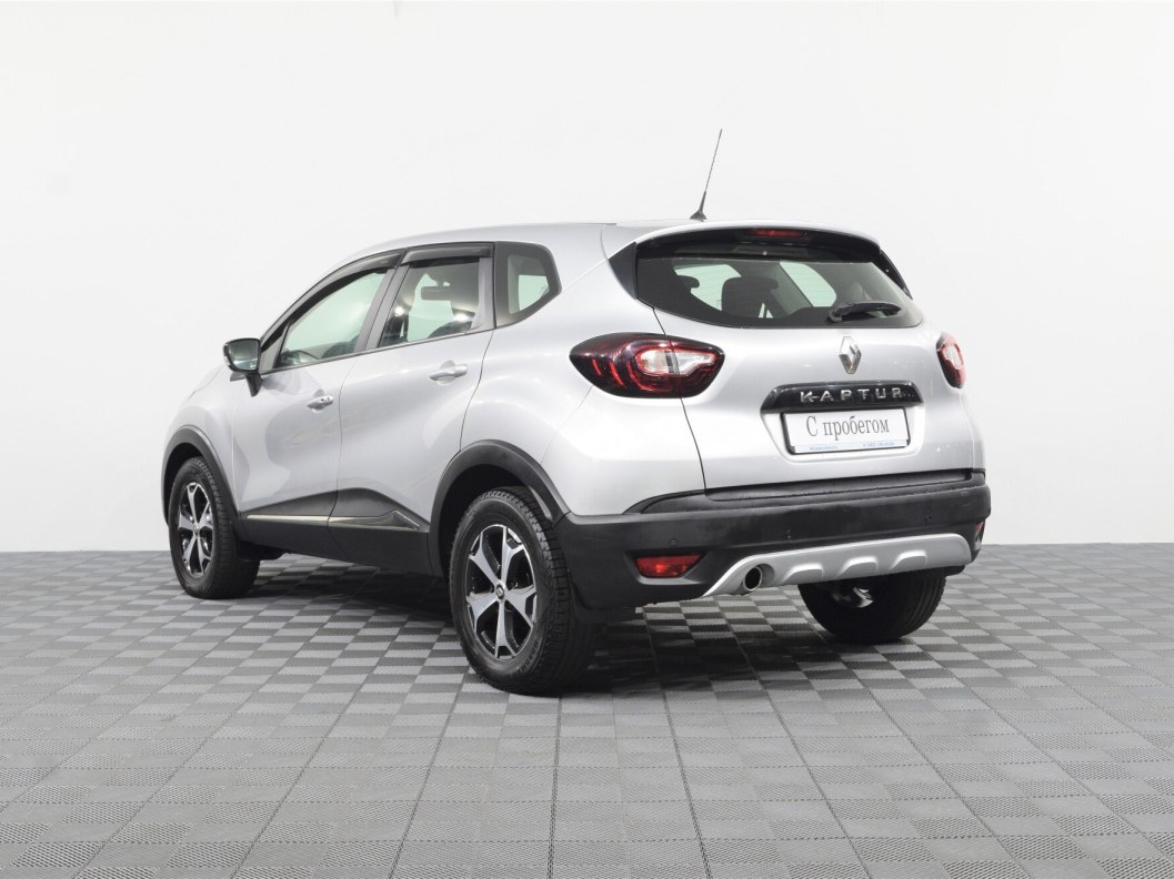 Renault Kaptur Drive 1.6 МКПП фото 8