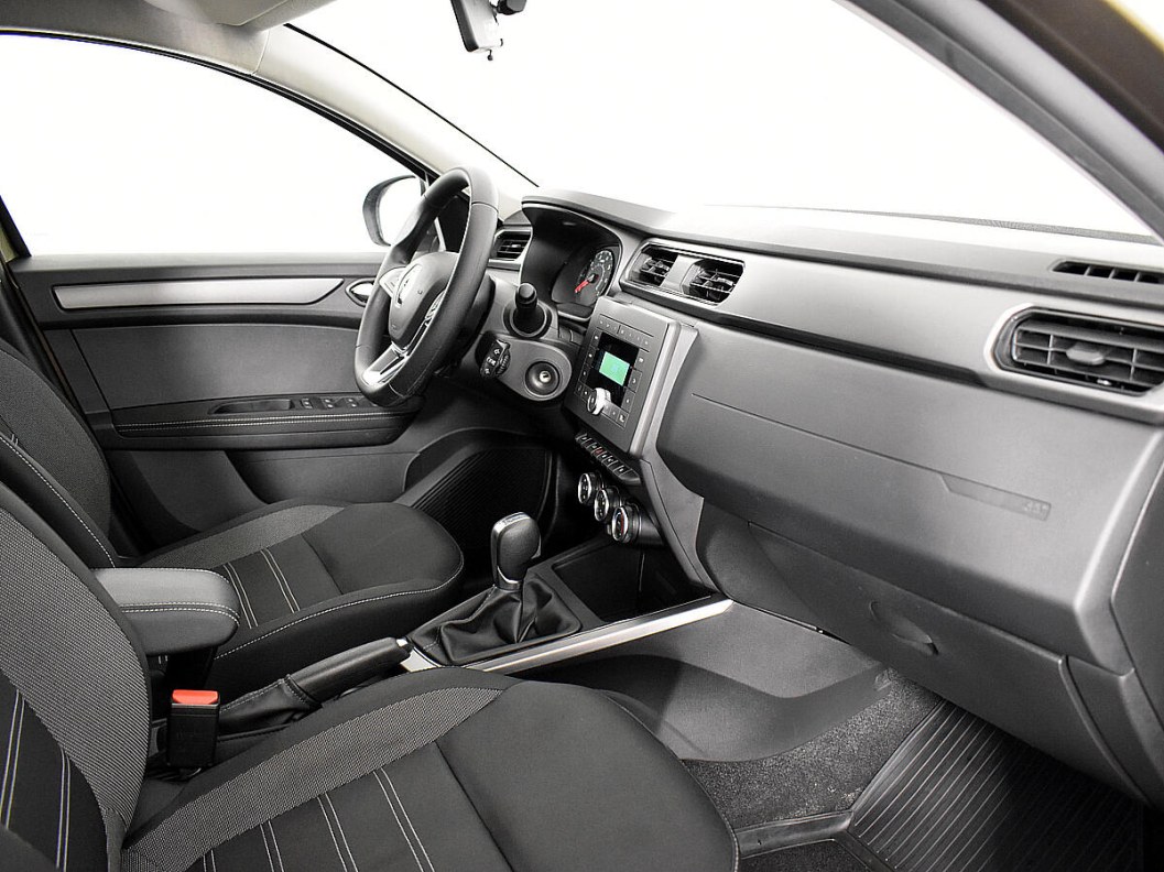 Renault Arkana Life 1.6 CVT фото 9