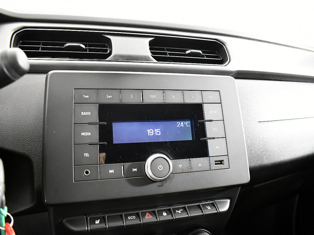 Renault Arkana Life 1.6 CVT фото 13
