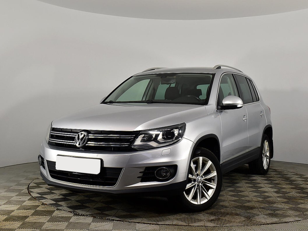 Volkswagen Tiguan Avenue 2.0 АКПП фото 2
