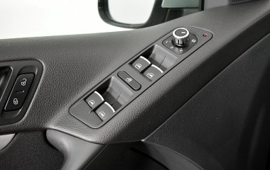 Volkswagen Tiguan Avenue 2.0 АКПП превью 12