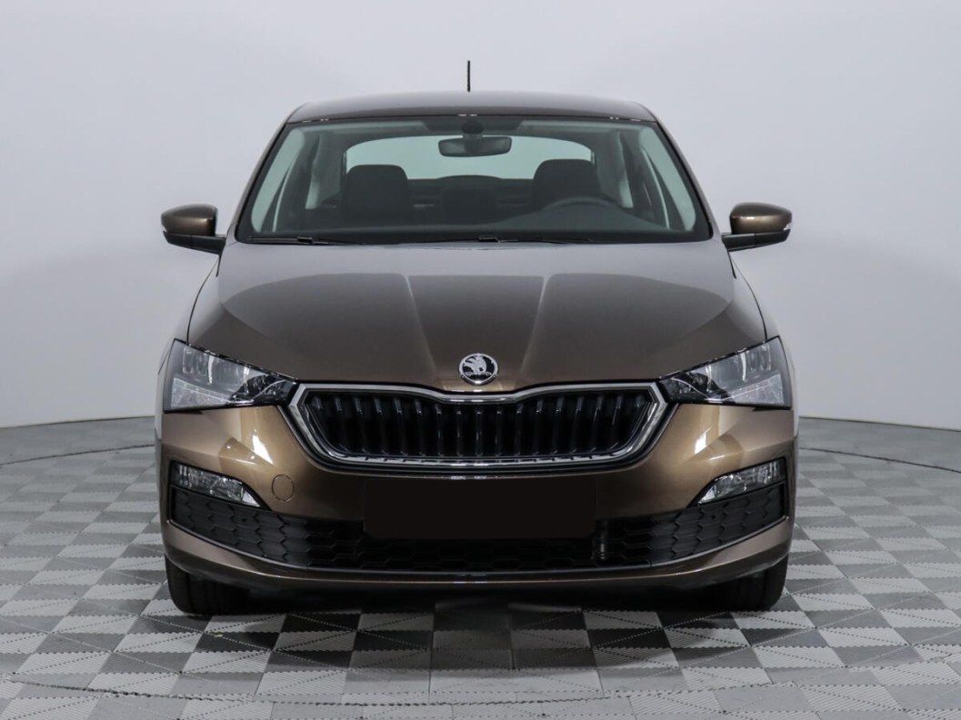 Skoda Rapid 1.6 МКПП фото 2