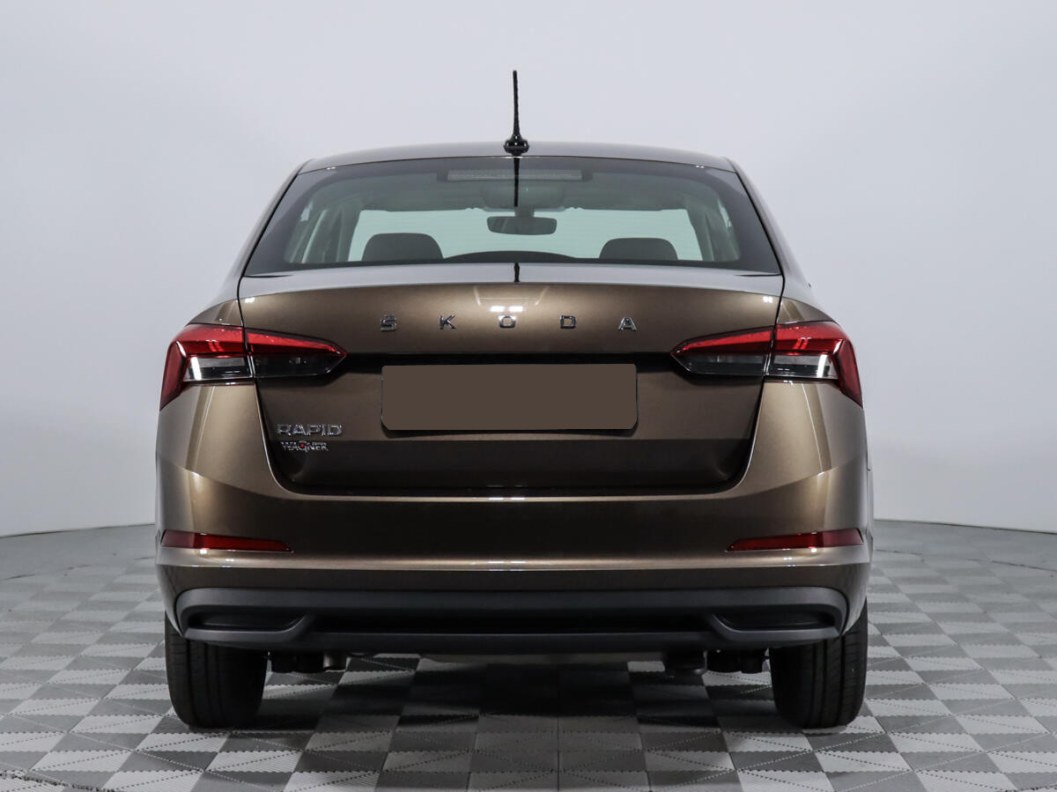 Skoda Rapid 1.6 МКПП фото 7