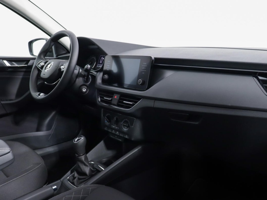 Skoda Rapid 1.6 МКПП фото 11