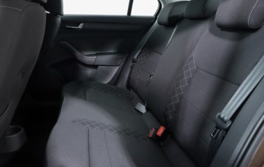 Skoda Rapid 1.6 МКПП превью 12