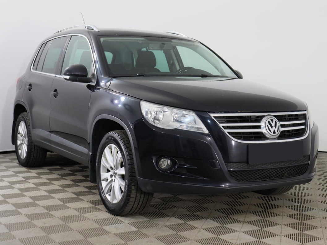 Volkswagen Tiguan 2.0 АКПП фото 1