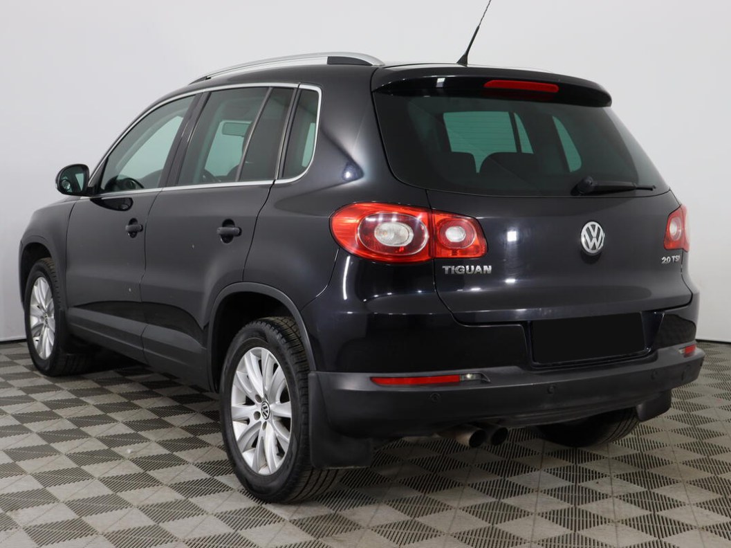 Volkswagen Tiguan 2.0 АКПП фото 8