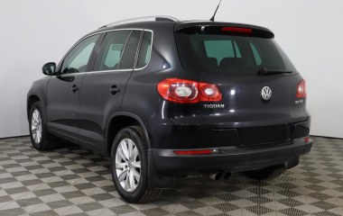 Volkswagen Tiguan 2.0 АКПП превью 8