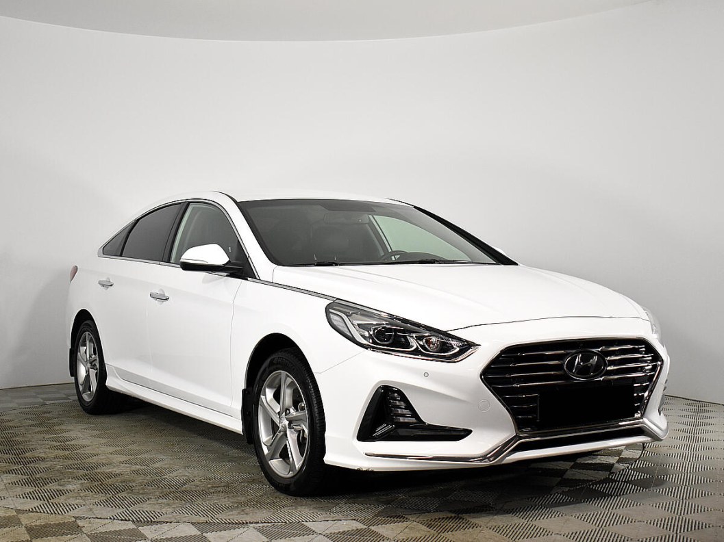 Hyundai Sonata Lifestyle 2.4 АКПП фото 1