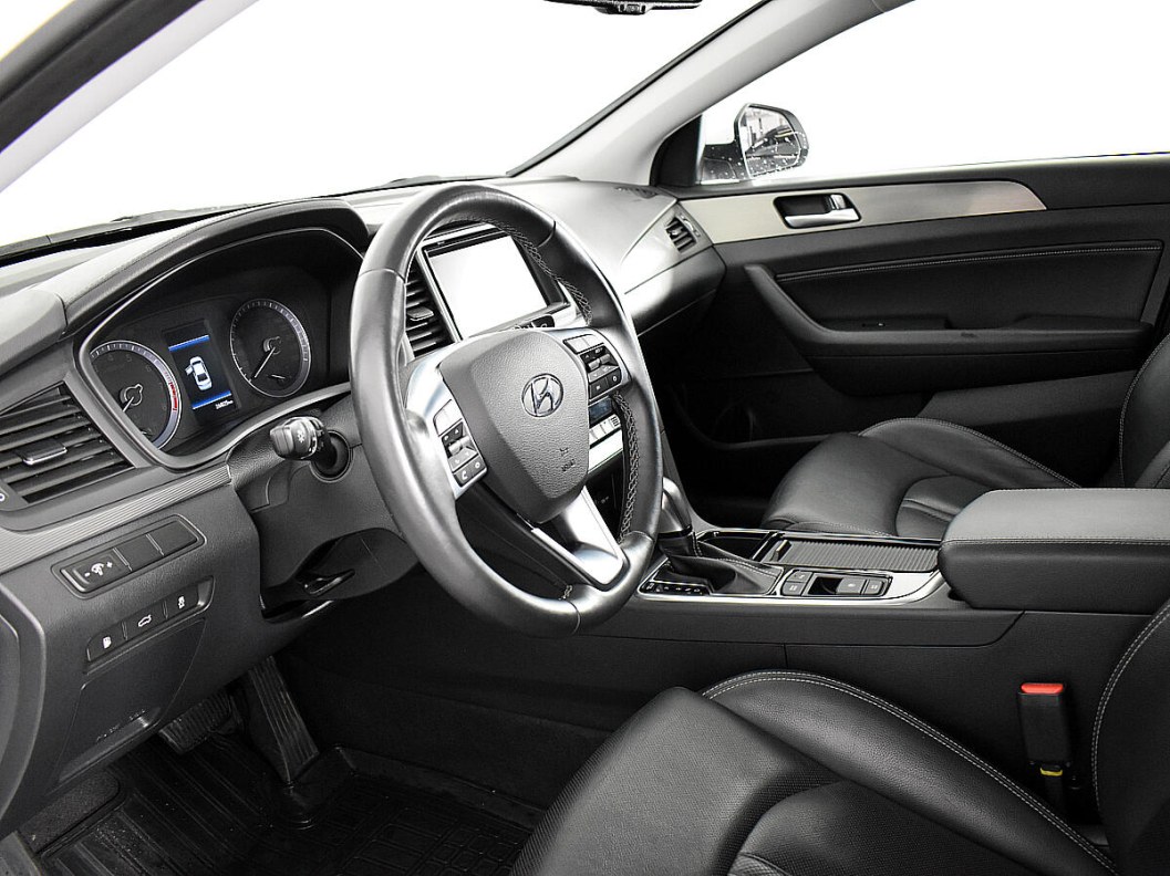 Hyundai Sonata Lifestyle 2.4 АКПП фото 7