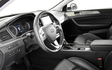 Hyundai Sonata Lifestyle 2.4 АКПП превью 7