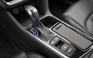 Hyundai Sonata Lifestyle 2.4 АКПП превью 16