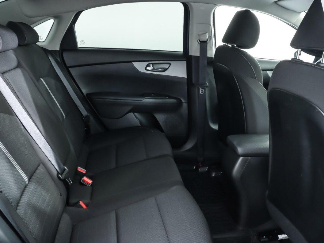 Kia Cerato Comfort 1.6 АКПП фото 10