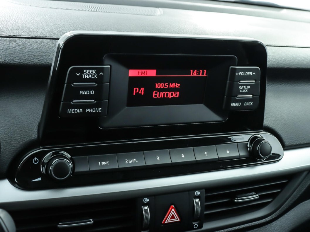 Kia Cerato Comfort 1.6 АКПП фото 12