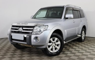 Mitsubishi Pajero 3.0 АКПП превью 3