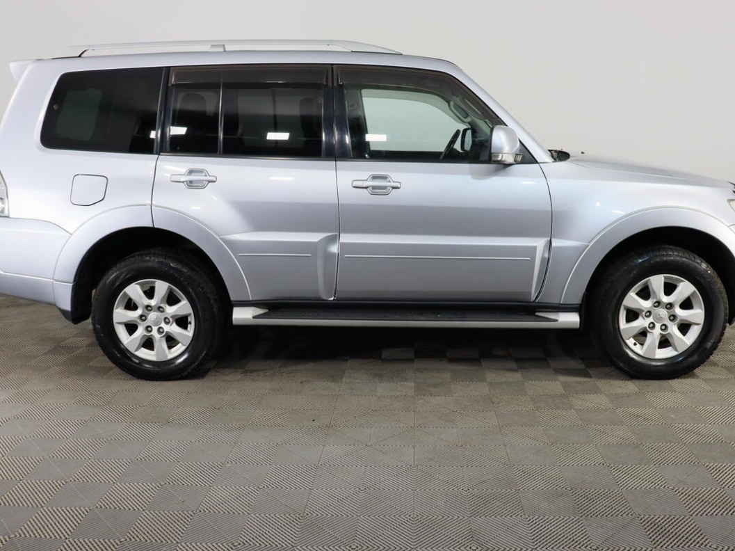 Mitsubishi Pajero 3.0 АКПП фото 4