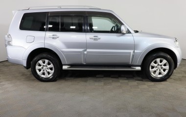 Mitsubishi Pajero 3.0 АКПП превью 4