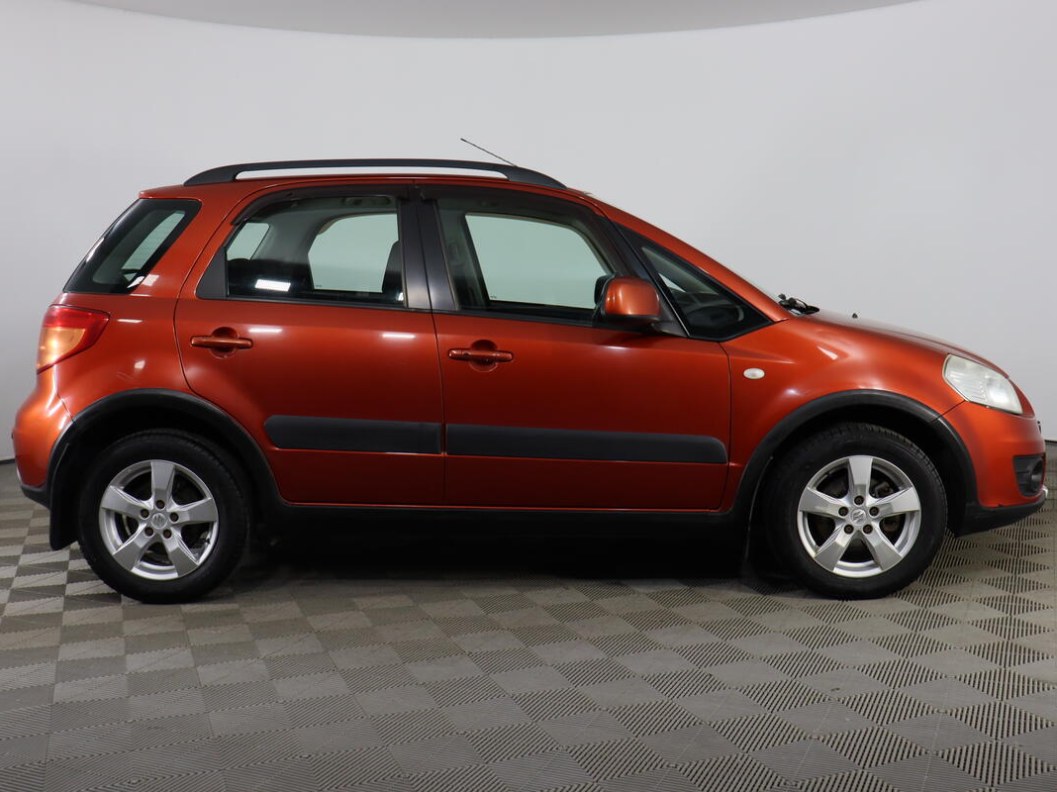 Suzuki SX4 2.0 МКПП фото 4