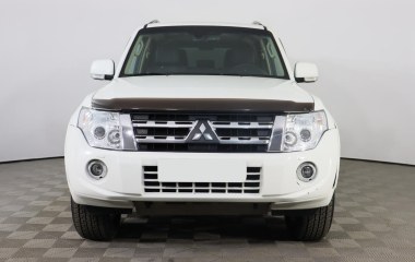 Mitsubishi Pajero Ultimate S72 3.8 АКПП превью 2