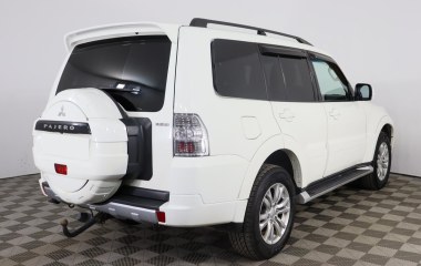 Mitsubishi Pajero Ultimate S72 3.8 АКПП превью 6