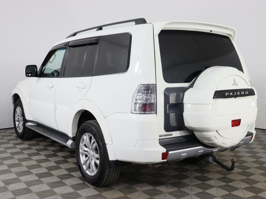 Mitsubishi Pajero Ultimate S72 3.8 АКПП фото 8
