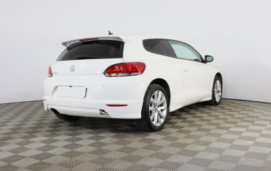 Volkswagen Scirocco Sport 1.4 DSG превью 6