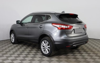 Nissan Qashqai LE 2.0 CVT превью 8