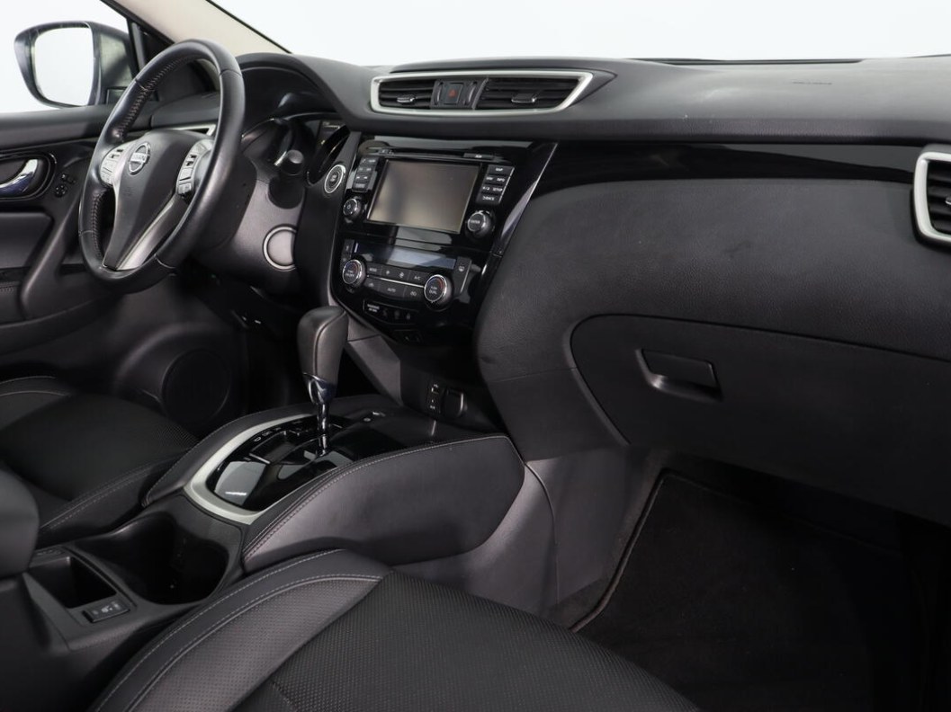 Nissan Qashqai LE 2.0 CVT фото 9