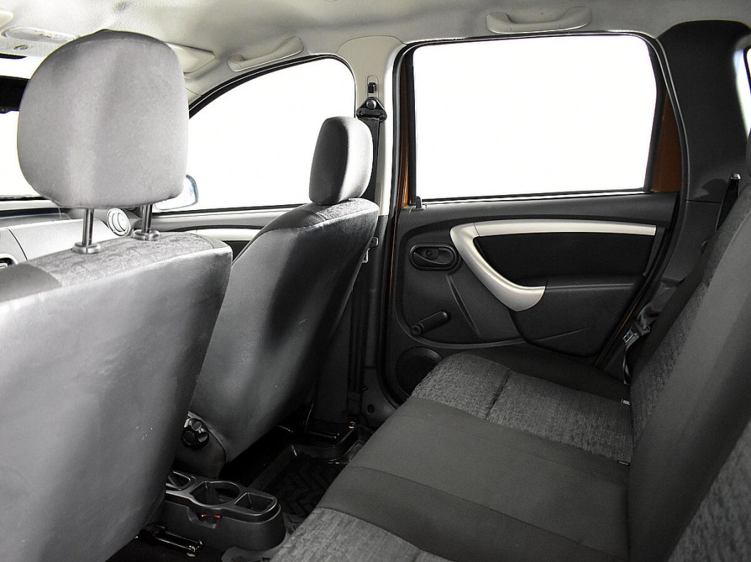Renault Duster Privilege 2.0 МКПП фото 11