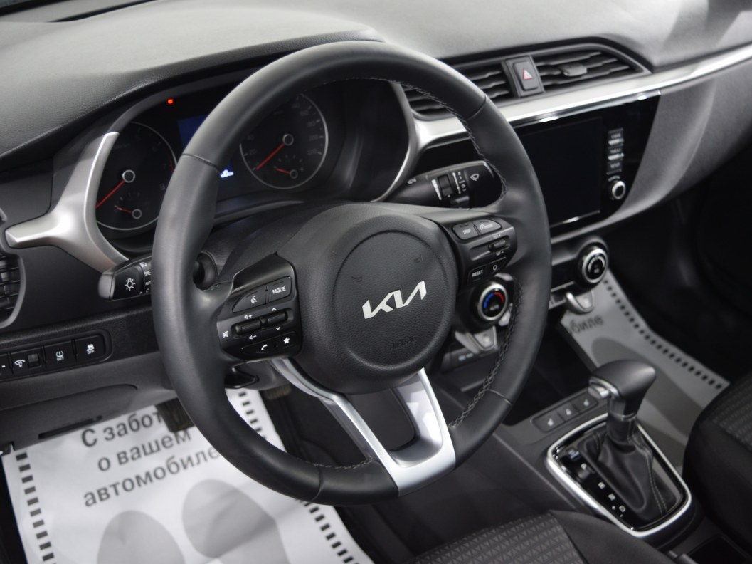 Kia Rio Comfort 1.6 МКПП фото 14