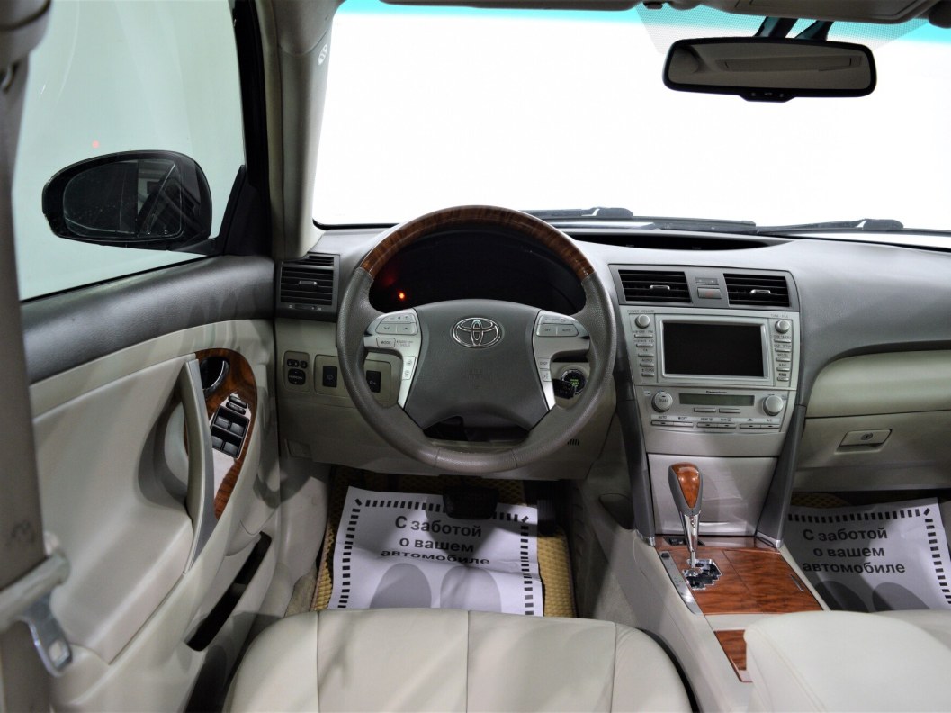 Toyota Camry 3.5 АКПП фото 17