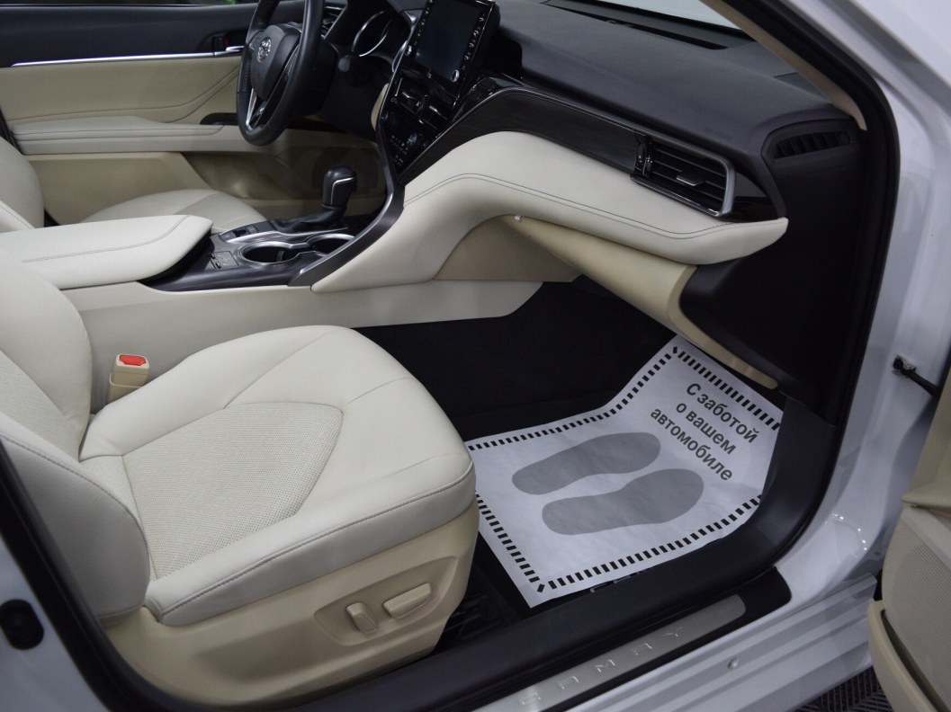 Toyota Camry Престиж Safety 2.5 АКПП фото 11