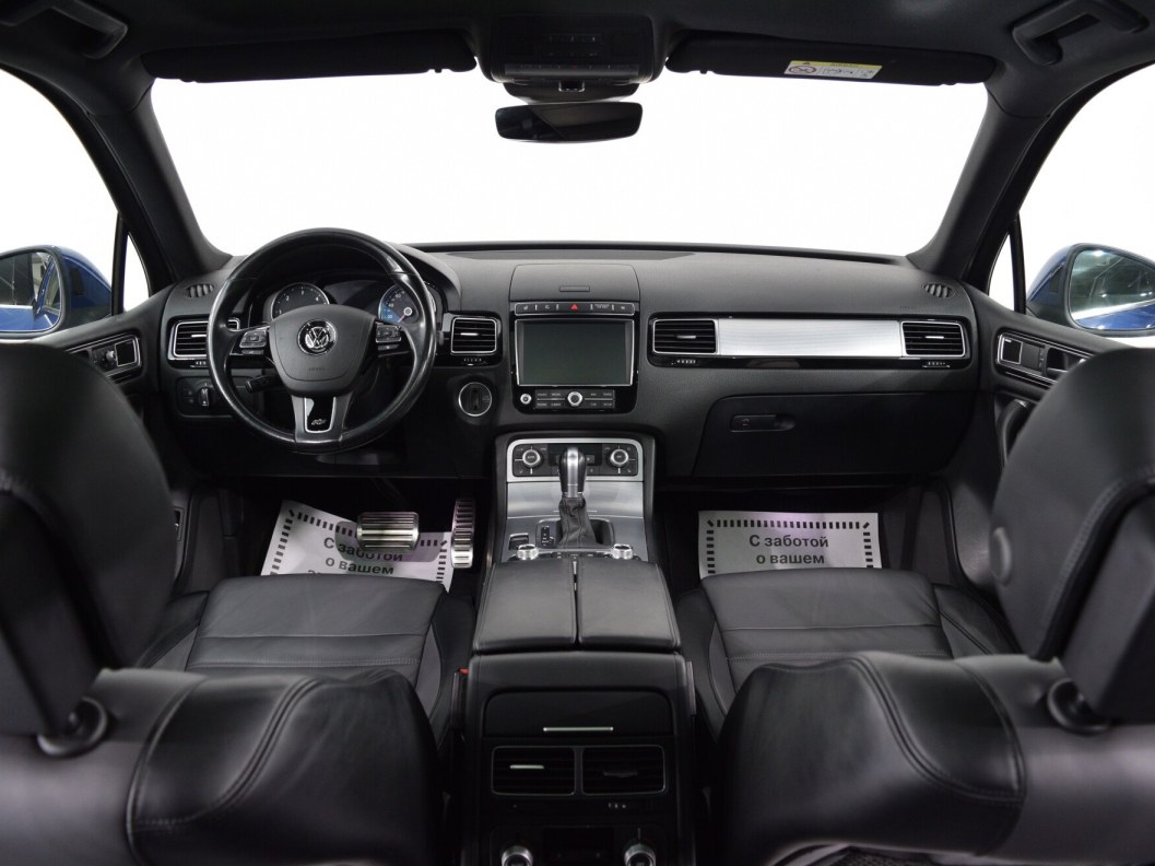 Volkswagen Touareg 3.0  фото 10