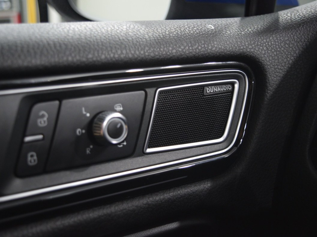 Volkswagen Touareg 3.0  фото 15
