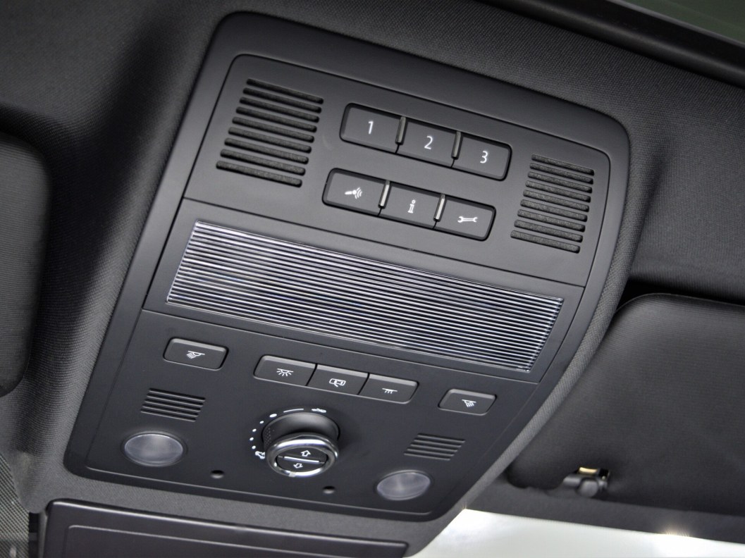 Volkswagen Touareg 3.0  фото 20
