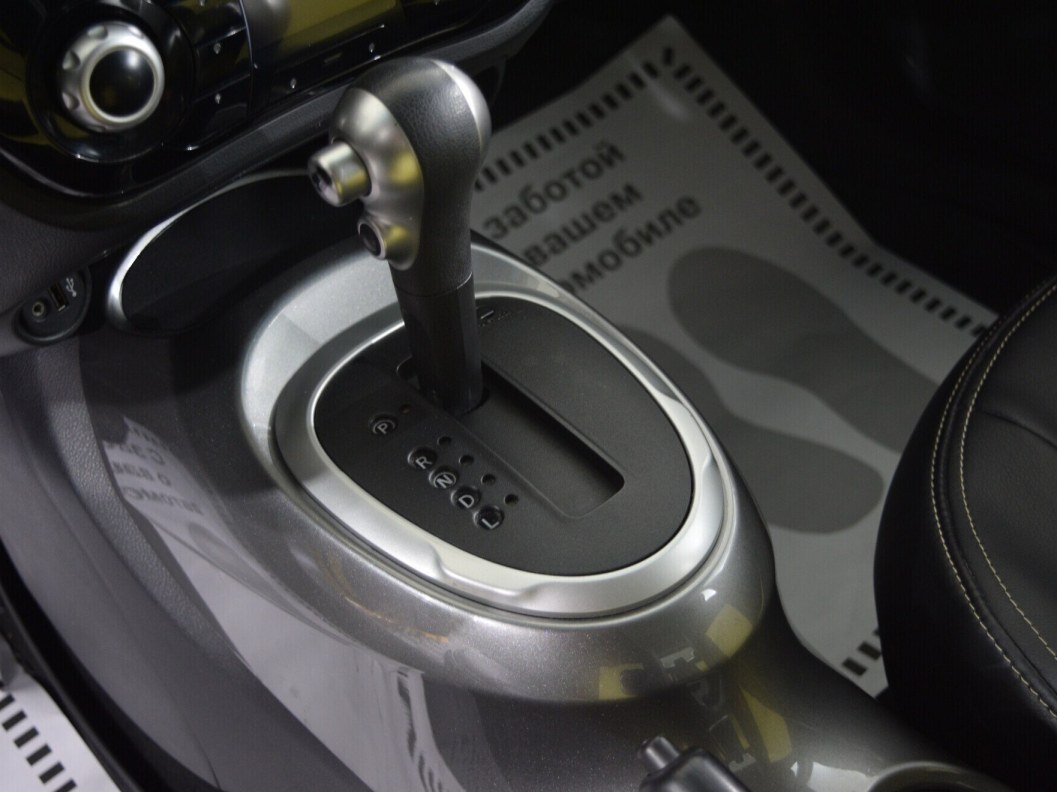 Nissan Juke 1.6 CVT фото 18